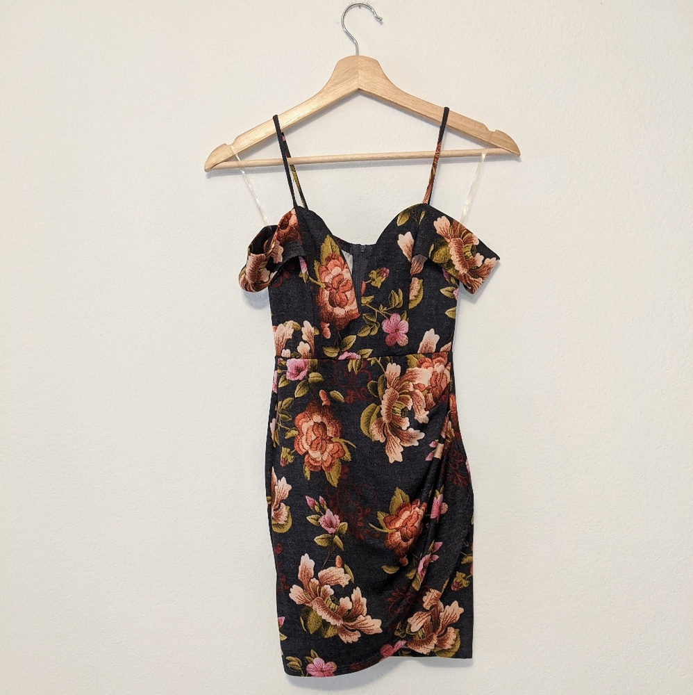 Trac Plunging Cold Shoulder Floral Mini Dress XS